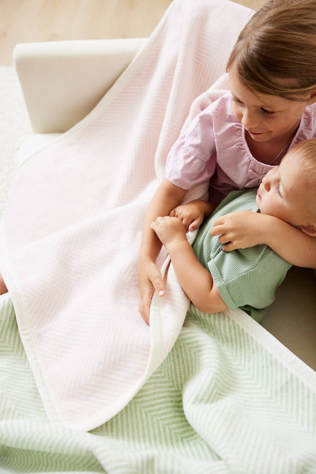 Harborview Herringbone Ballet Pink Mini Blanket: Mini
