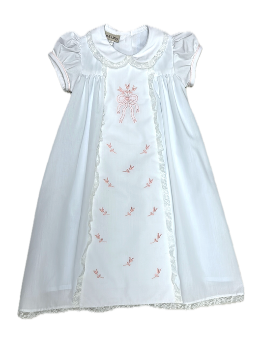 Heirloom baby girls daygowns set( bib and hat): NB