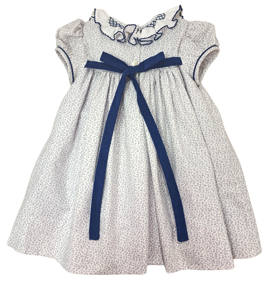 Hand smocked collar float girls dress Christina Collection: 3T